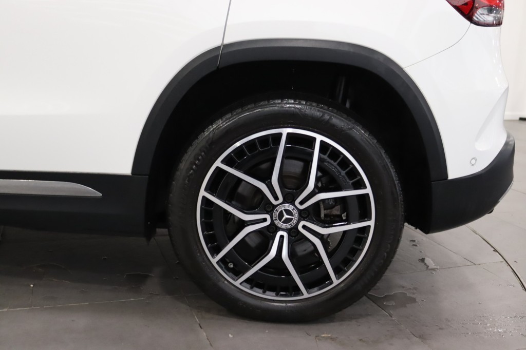 MERCEDES-BENZ EQA EQA 250+ 70.5kWh AMG Line 2022