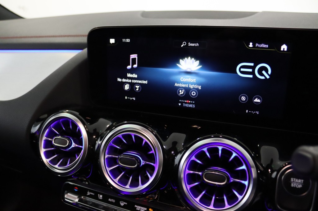 MERCEDES-BENZ EQA EQA 250+ 70.5kWh AMG Line 2022