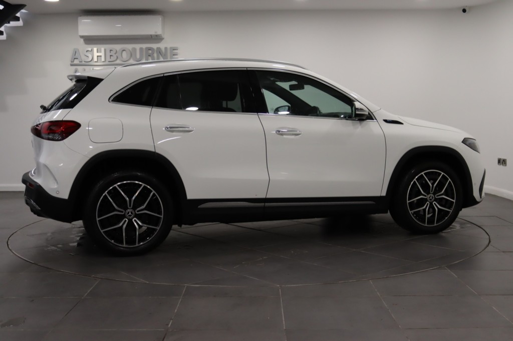 MERCEDES-BENZ EQA EQA 250+ 70.5kWh AMG Line 2022