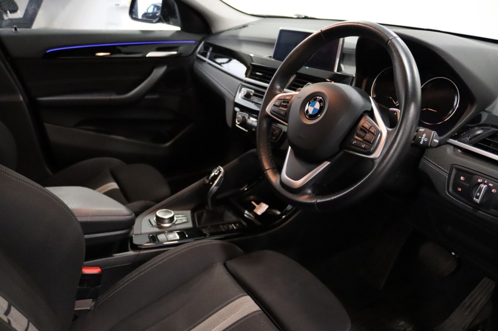 BMW X2 2.0 X2 sDrive20i Sport 2020