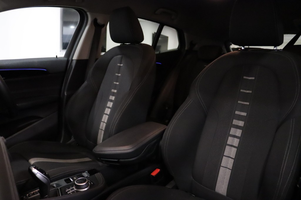 BMW X2 2.0 X2 sDrive20i Sport 2020