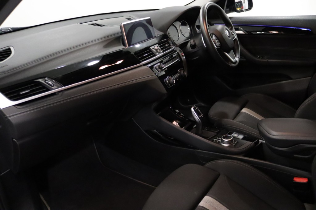 BMW X2 2.0 X2 sDrive20i Sport 2020