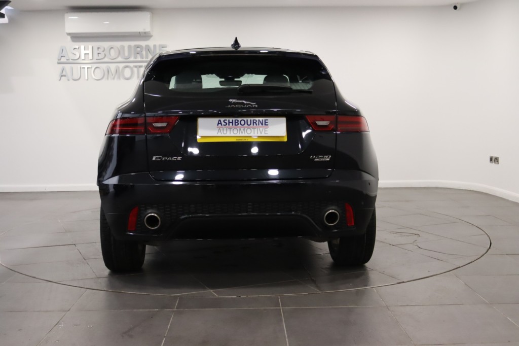 JAGUAR E-PACE 2.0 D240 R-Dynamic SE 2019