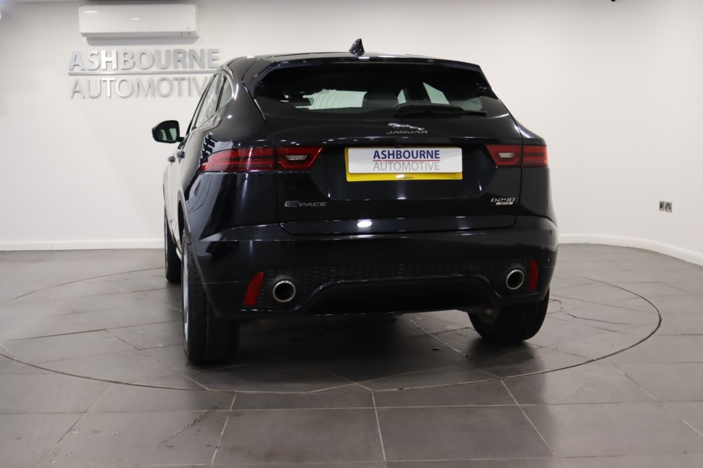 JAGUAR E-PACE 2.0 D240 R-Dynamic SE 2019