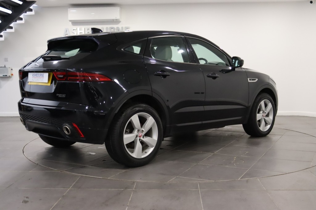 JAGUAR E-PACE 2.0 D240 R-Dynamic SE 2019