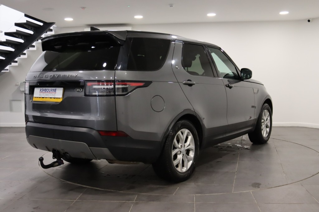 LAND ROVER DISCOVERY 3.0 TD V6 SE 2017