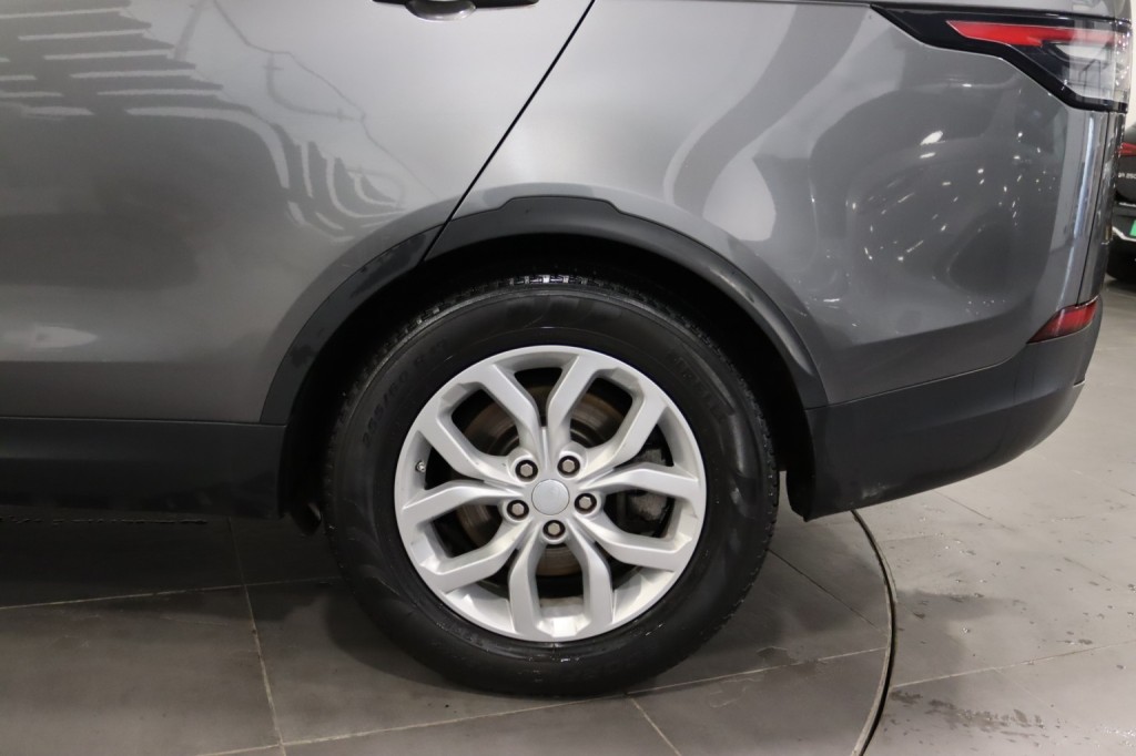 LAND ROVER DISCOVERY 3.0 TD V6 SE 2017