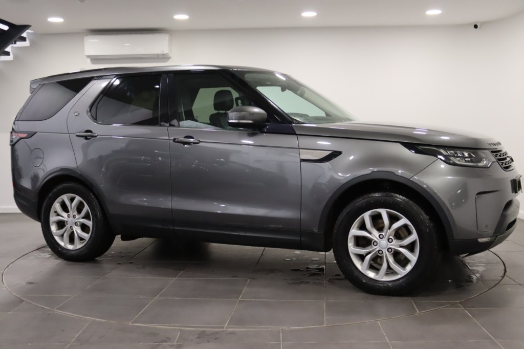 LAND ROVER DISCOVERY 3.0 TD V6 SE 2017