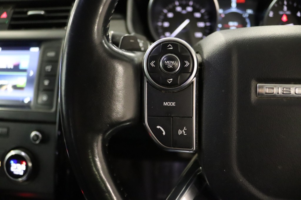 LAND ROVER DISCOVERY 3.0 TD V6 SE 2017