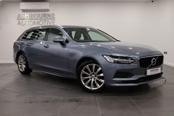View VOLVO V90 2.0 Momentum Plus D4