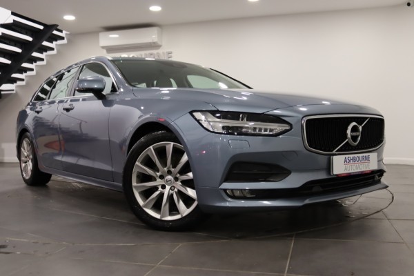 View VOLVO V90 2.0 Momentum Plus D4