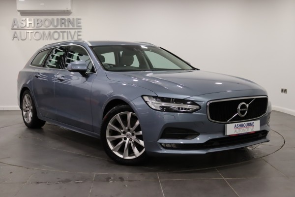 View VOLVO V90 2.0 Momentum Plus D4