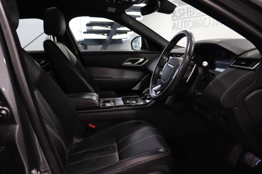 LAND ROVER RANGE ROVER VELAR 2.0 D240 R-Dynamic SE 2019