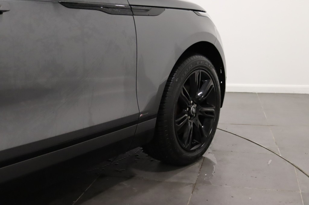 LAND ROVER RANGE ROVER VELAR 2.0 D240 R-Dynamic SE 2019