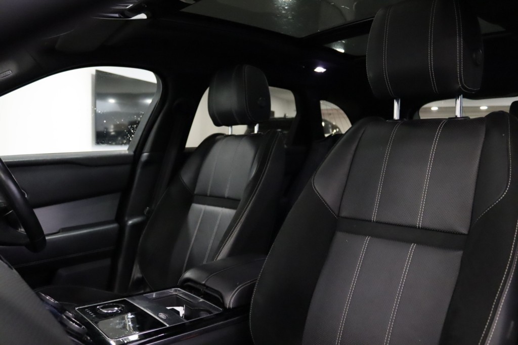 LAND ROVER RANGE ROVER VELAR 2.0 D240 R-Dynamic SE 2019