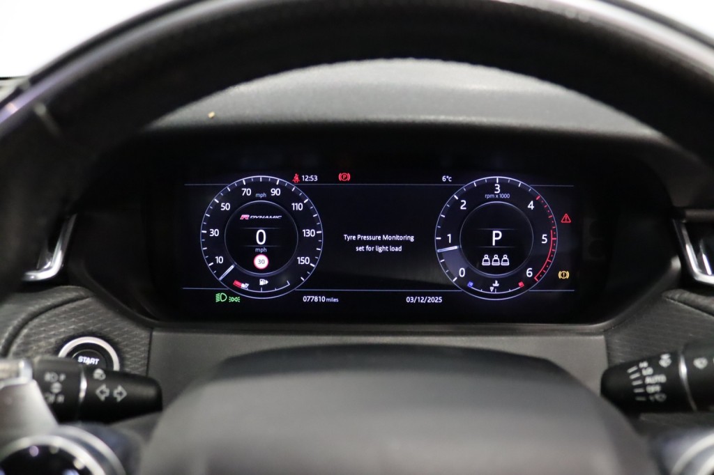 LAND ROVER RANGE ROVER VELAR 2.0 D240 R-Dynamic SE 2019