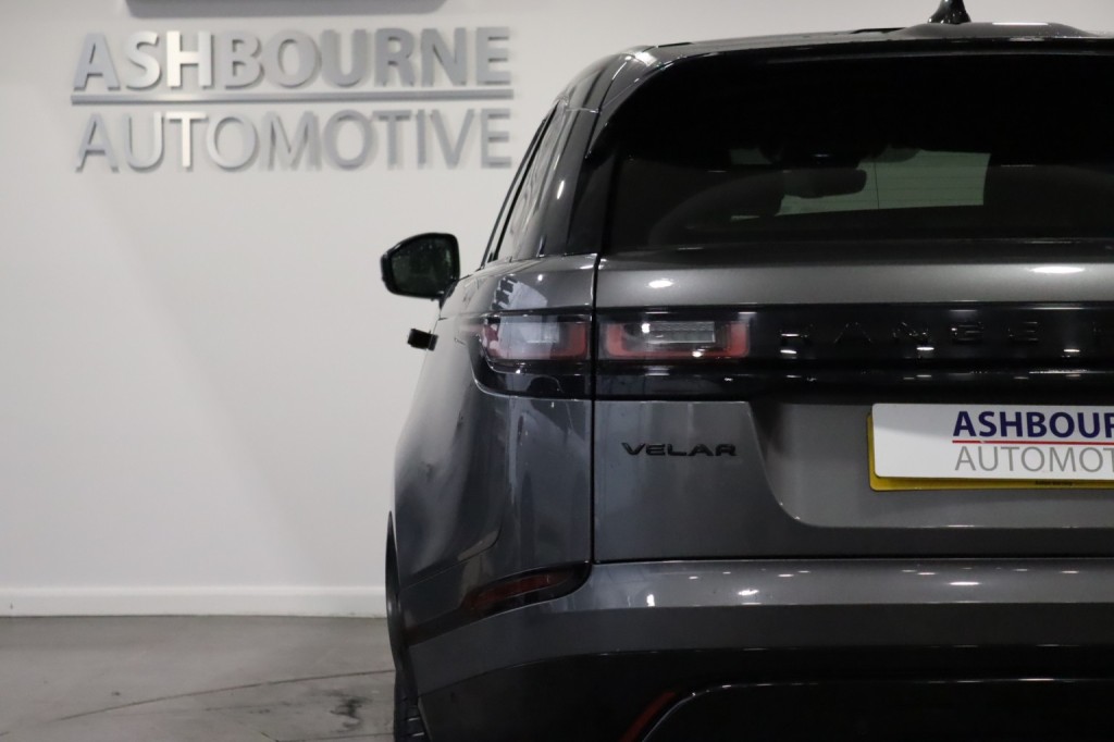 LAND ROVER RANGE ROVER VELAR 2.0 D240 R-Dynamic SE 2019