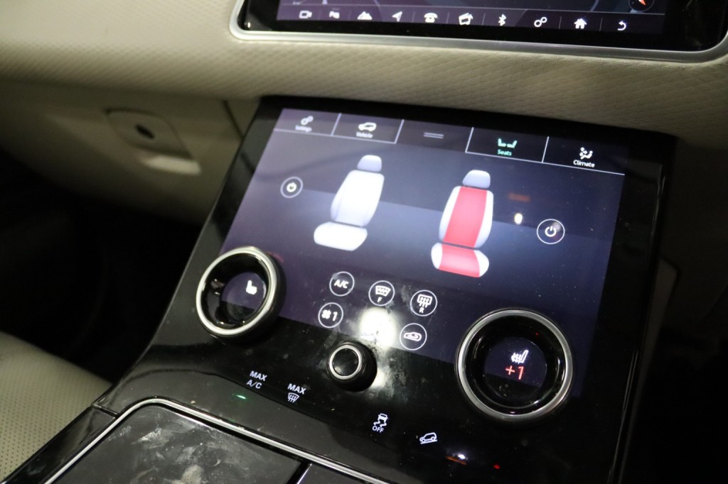 LAND ROVER RANGE ROVER VELAR 2.0 D180 R-Dynamic SE 2018