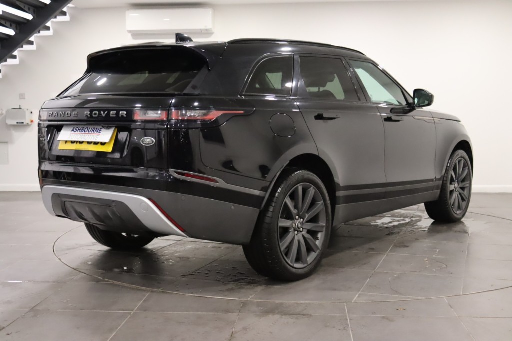 LAND ROVER RANGE ROVER VELAR 2.0 D180 R-Dynamic SE 2018