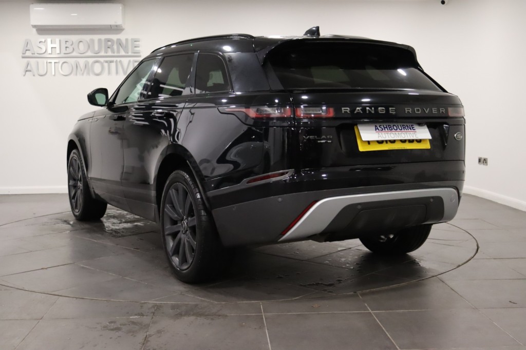 LAND ROVER RANGE ROVER VELAR 2.0 D180 R-Dynamic SE 2018