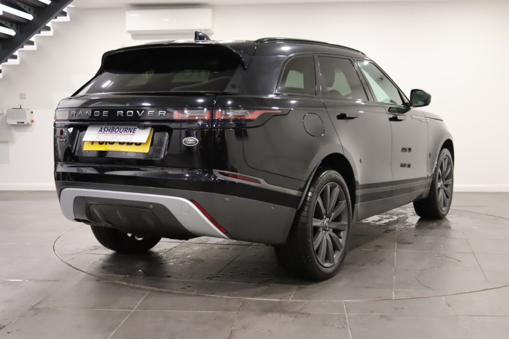 LAND ROVER RANGE ROVER VELAR 2.0 D180 R-Dynamic SE 2018