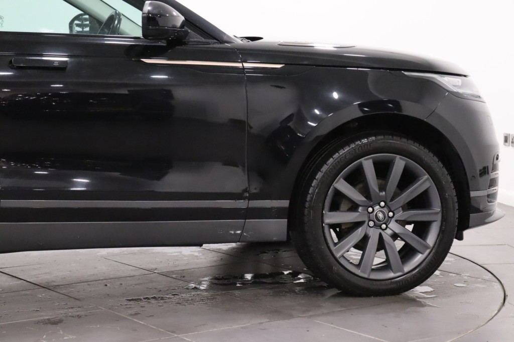 LAND ROVER RANGE ROVER VELAR 2.0 D180 R-Dynamic SE 2018