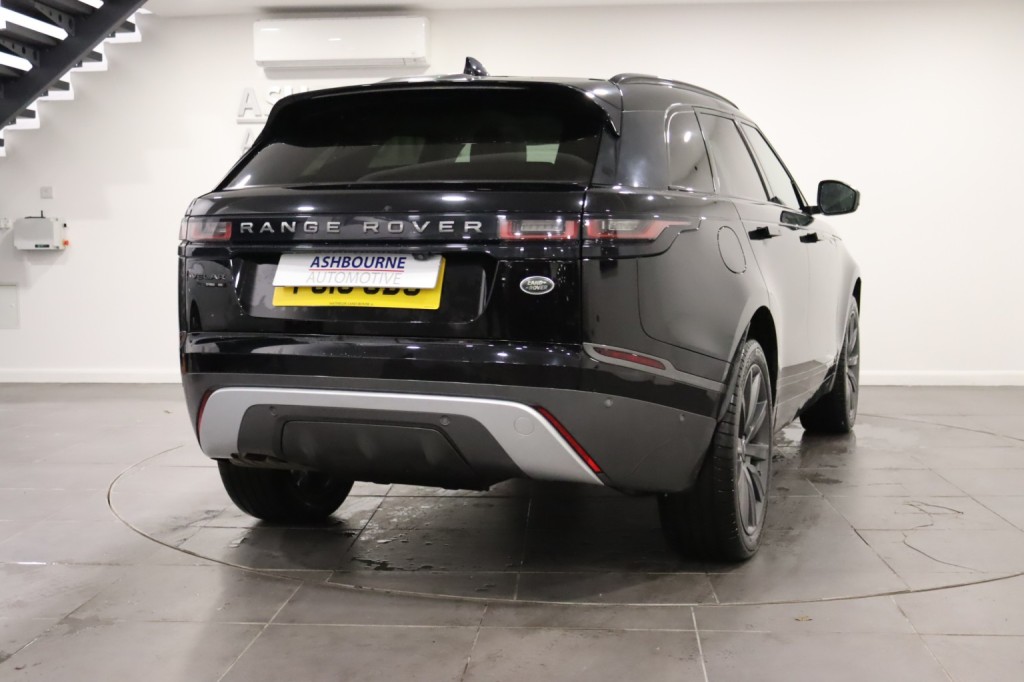 LAND ROVER RANGE ROVER VELAR 2.0 D180 R-Dynamic SE 2018