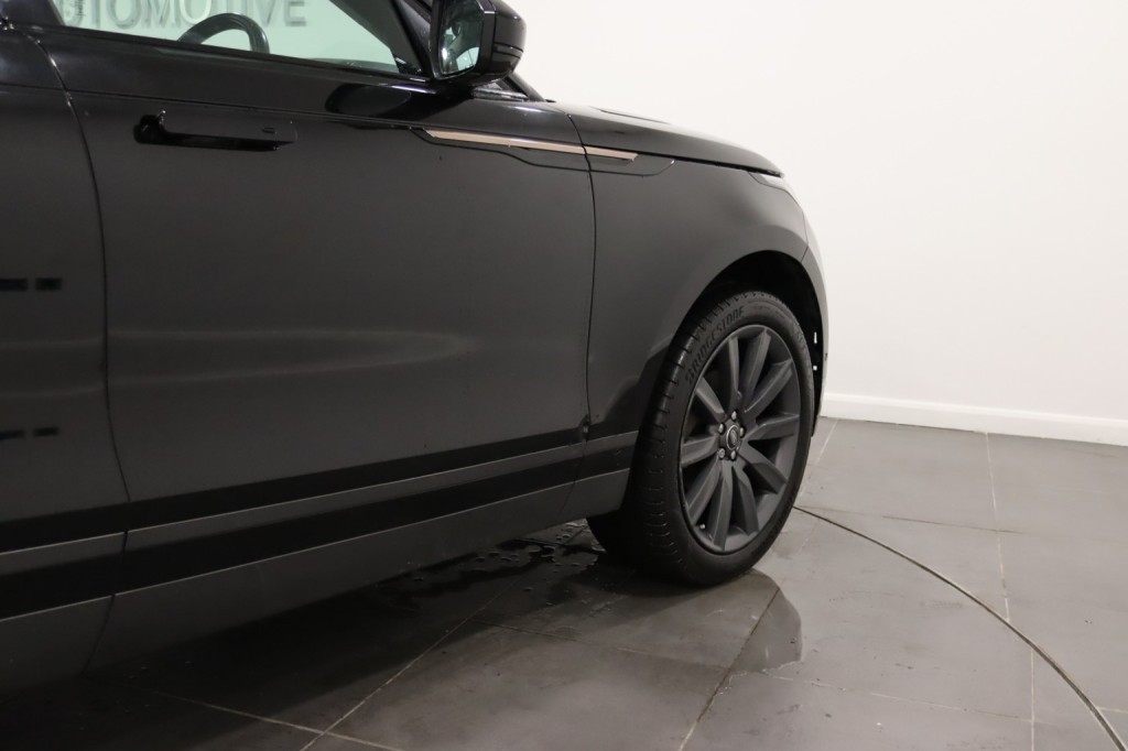 LAND ROVER RANGE ROVER VELAR 2.0 D180 R-Dynamic SE 2018