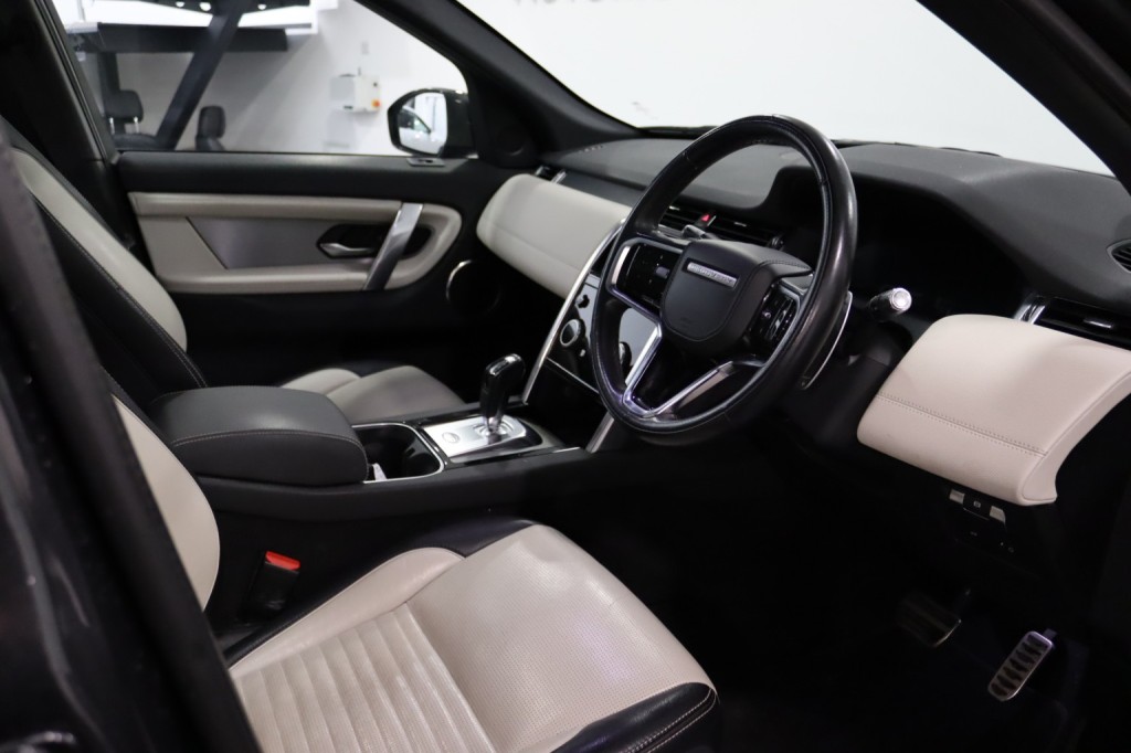 LAND ROVER DISCOVERY SPORT 2.0 D200 MHEV R-Dynamic SE 2021