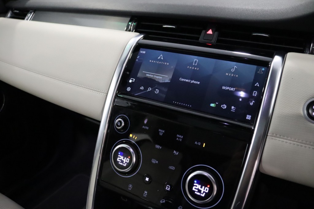 LAND ROVER DISCOVERY SPORT 2.0 D200 MHEV R-Dynamic SE 2021