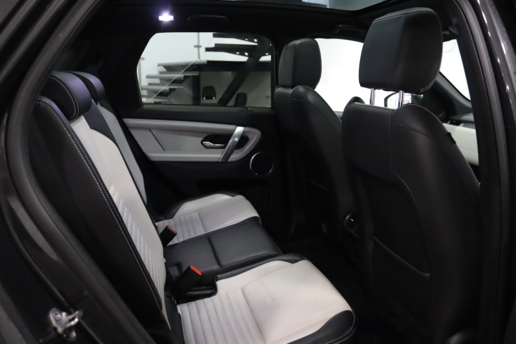 LAND ROVER DISCOVERY SPORT 2.0 D200 MHEV R-Dynamic SE 2021