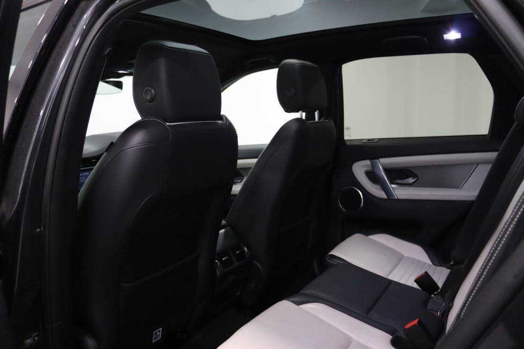 LAND ROVER DISCOVERY SPORT 2.0 D200 MHEV R-Dynamic SE 2021