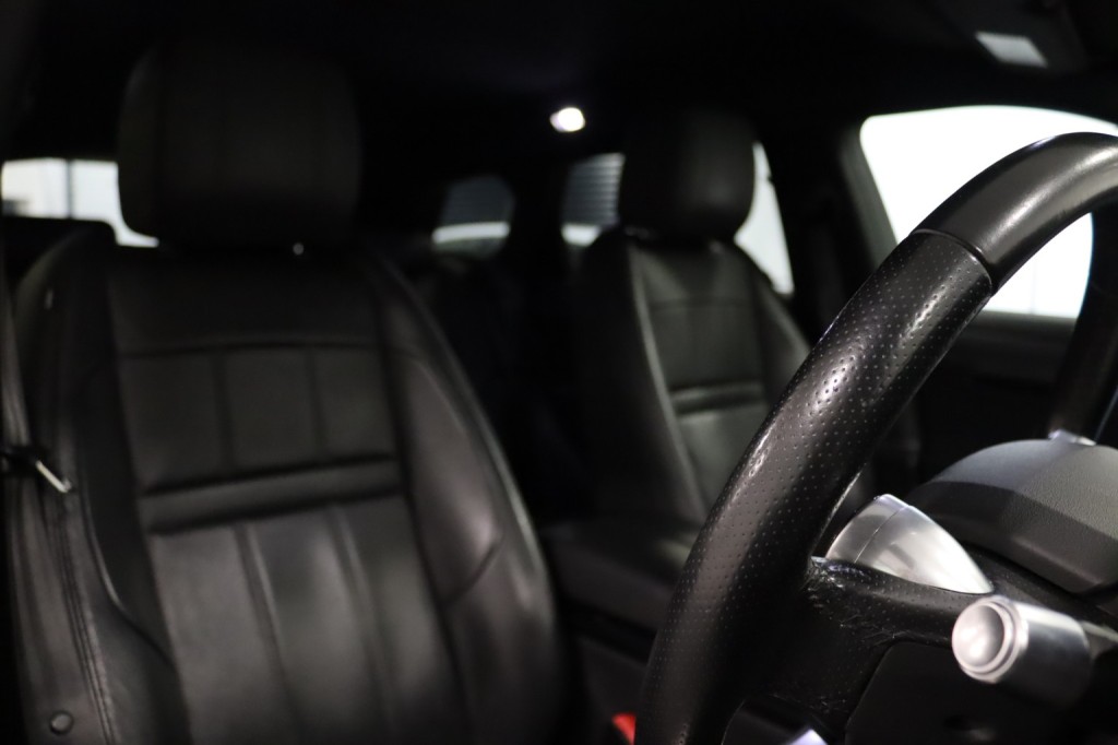 LAND ROVER RANGE ROVER EVOQUE 2.0 D150 R-Dynamic S 2019