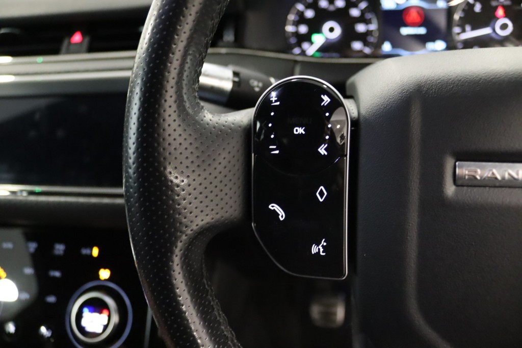 LAND ROVER RANGE ROVER EVOQUE 2.0 D150 R-Dynamic S 2019