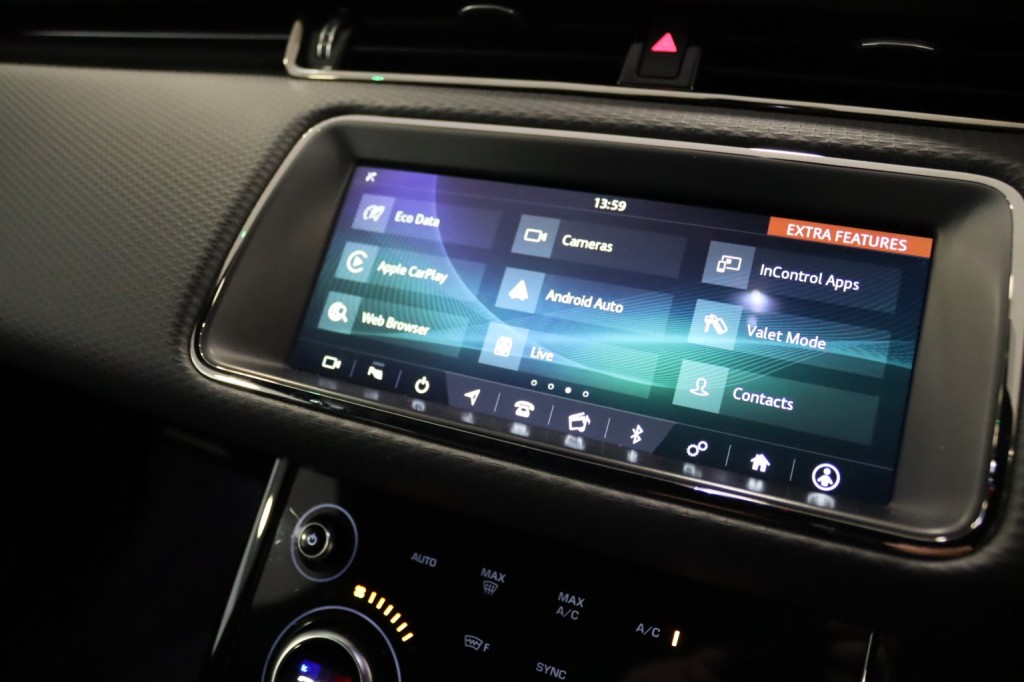 LAND ROVER RANGE ROVER EVOQUE 2.0 D150 R-Dynamic S 2019