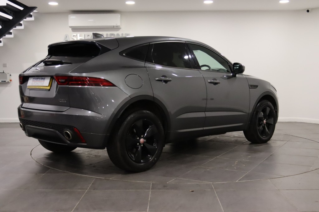 JAGUAR E-PACE 2.0 D180 R-Dynamic S 2018