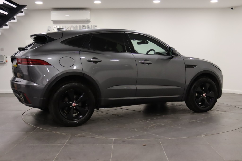 JAGUAR E-PACE 2.0 D180 R-Dynamic S 2018