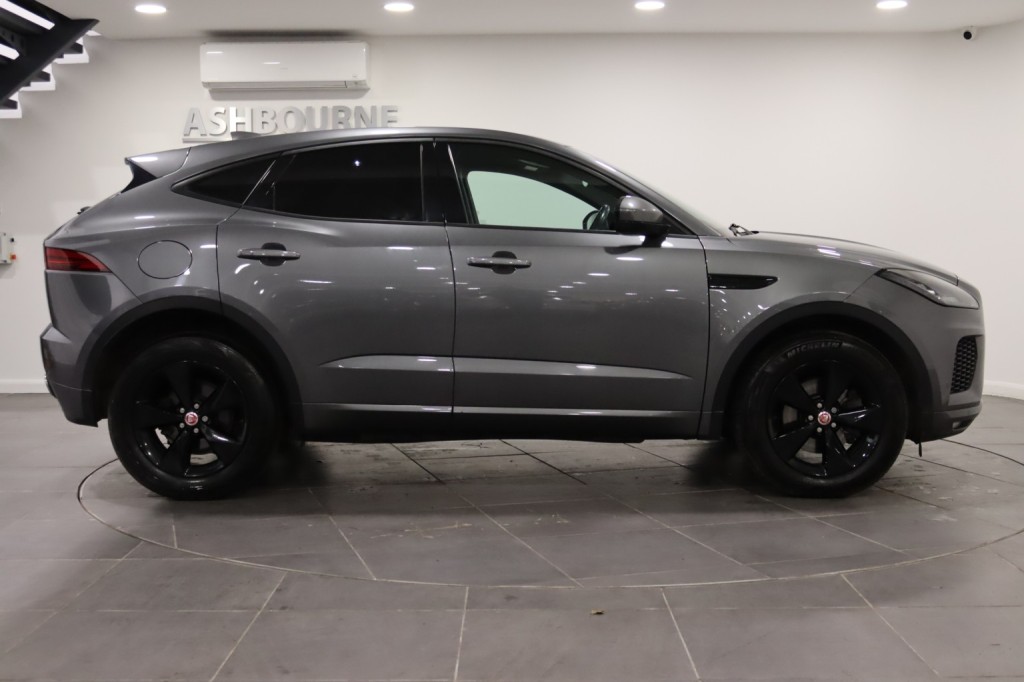 JAGUAR E-PACE 2.0 D180 R-Dynamic S 2018