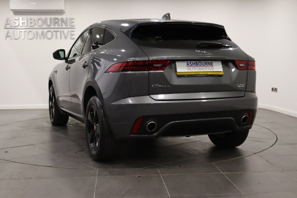 JAGUAR E-PACE 2.0 D180 R-Dynamic S 2018