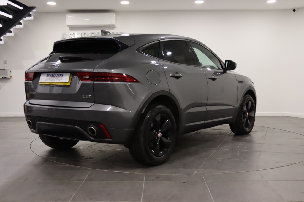 JAGUAR E-PACE 2.0 D180 R-Dynamic S 2018