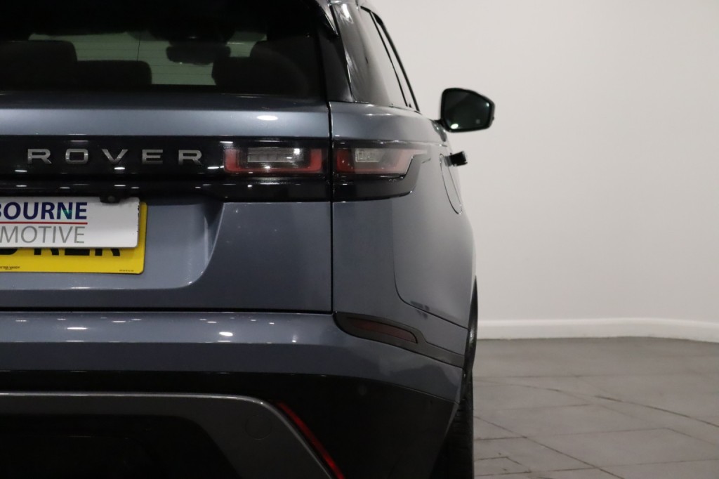 LAND ROVER RANGE ROVER VELAR 2.0 D240 R-Dynamic HSE 2018