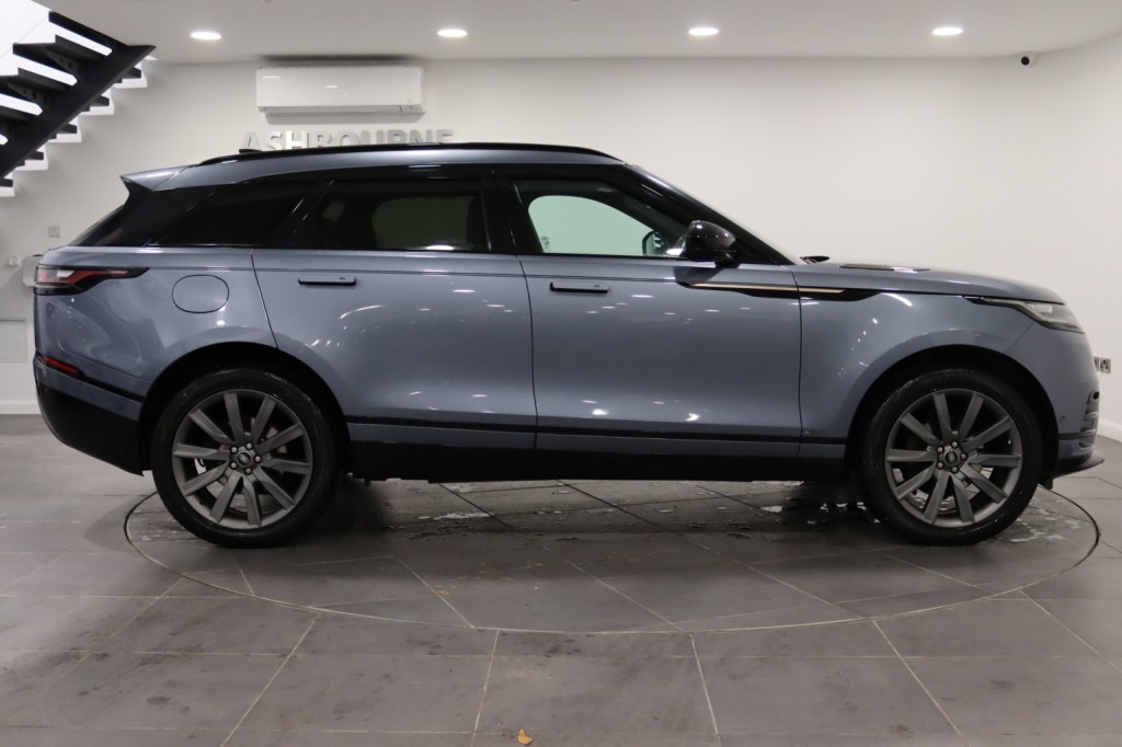 LAND ROVER RANGE ROVER VELAR 2.0 D240 R-Dynamic HSE 2018