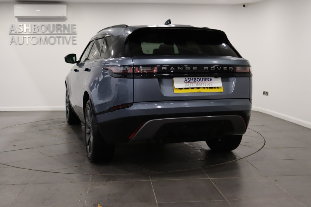 LAND ROVER RANGE ROVER VELAR 2.0 D240 R-Dynamic HSE 2018