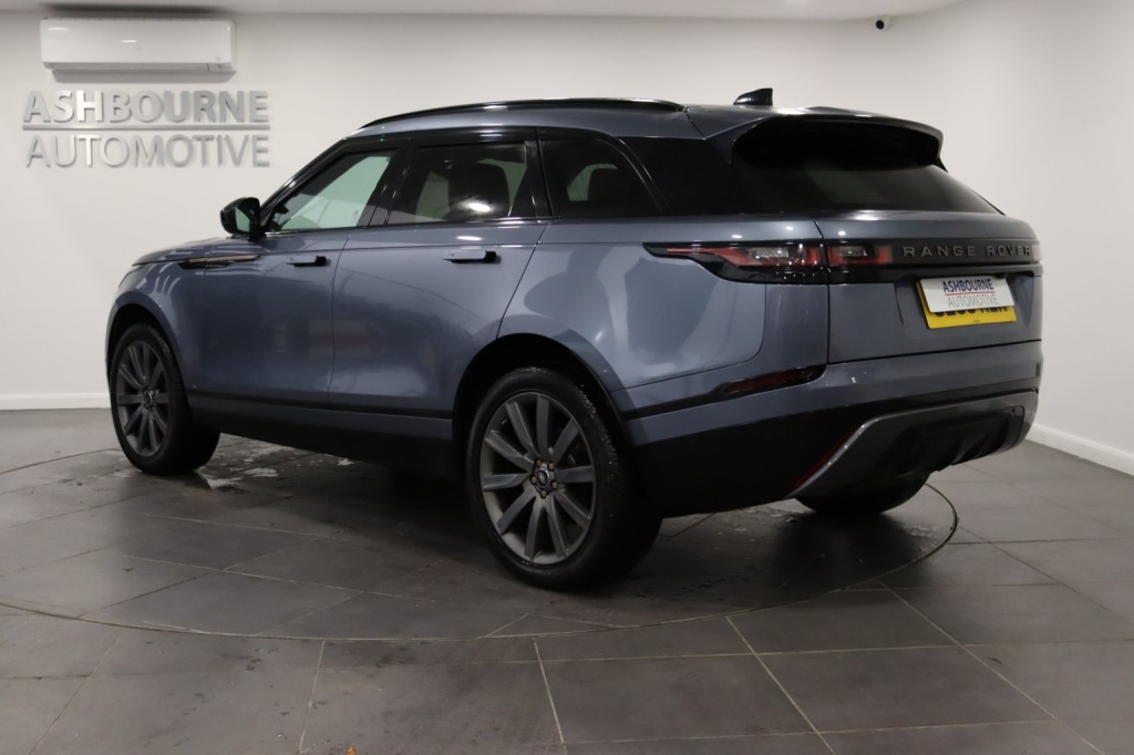 LAND ROVER RANGE ROVER VELAR 2.0 D240 R-Dynamic HSE 2018