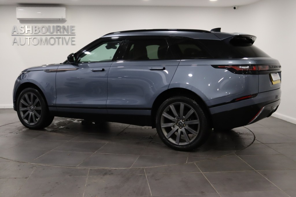 LAND ROVER RANGE ROVER VELAR 2.0 D240 R-Dynamic HSE 2018