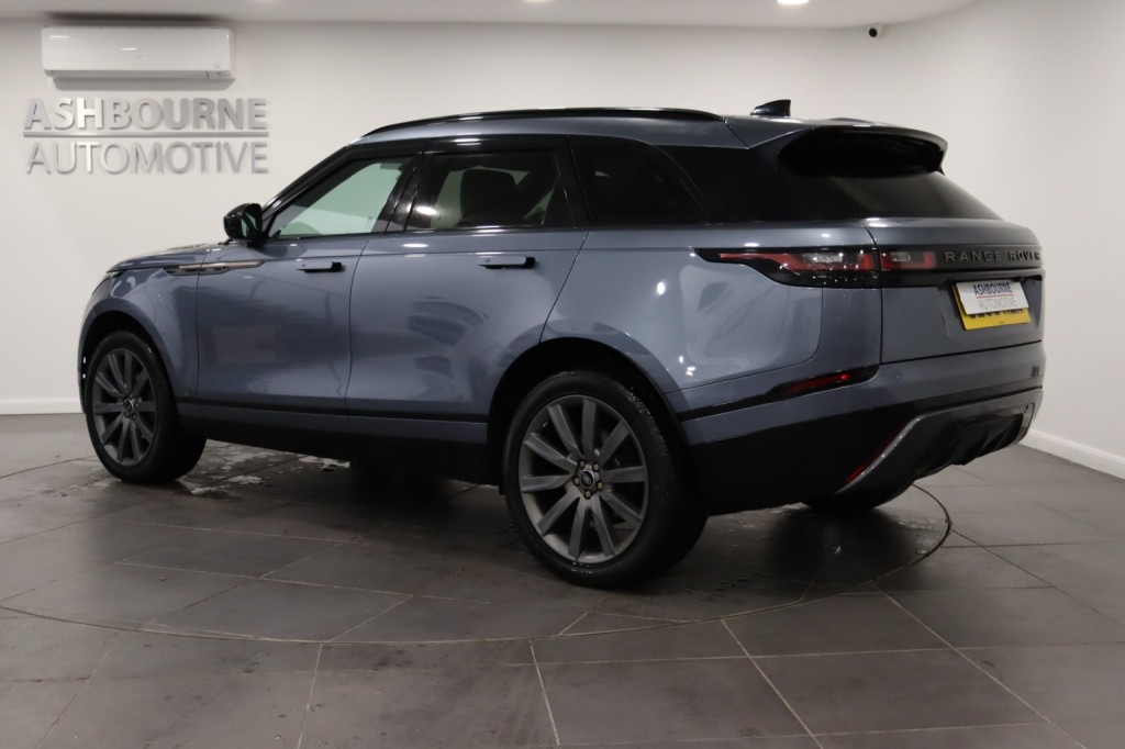 LAND ROVER RANGE ROVER VELAR 2.0 D240 R-Dynamic HSE 2018