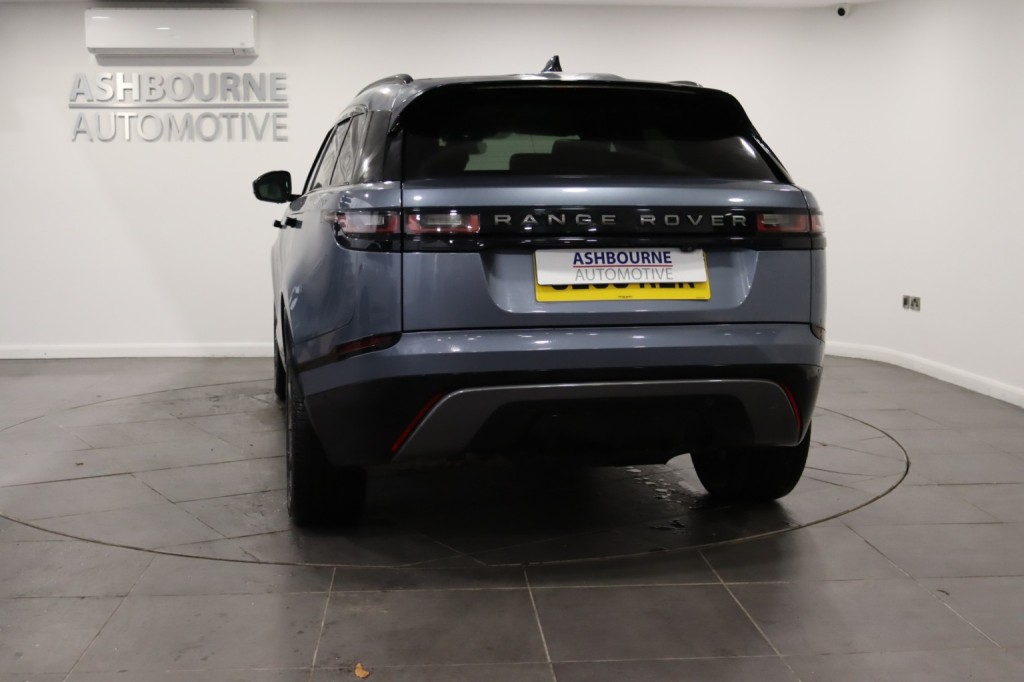 LAND ROVER RANGE ROVER VELAR 2.0 D240 R-Dynamic HSE 2018
