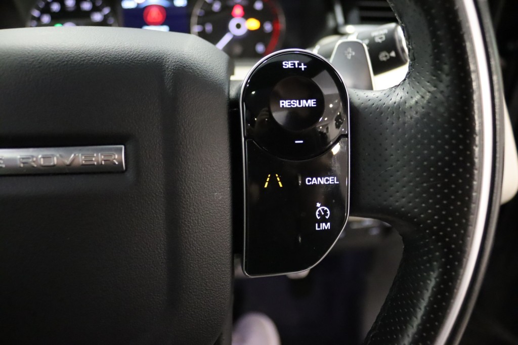 LAND ROVER RANGE ROVER VELAR 2.0 D180 R-Dynamic S 2020