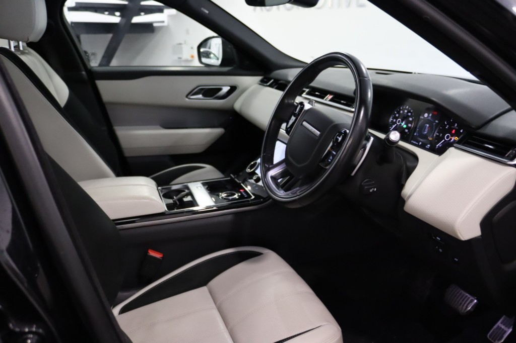 LAND ROVER RANGE ROVER VELAR 2.0 D180 R-Dynamic S 2020