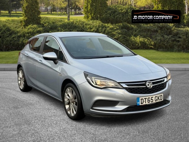 VAUXHALL ASTRA 1.4 i Turbo Tech Line